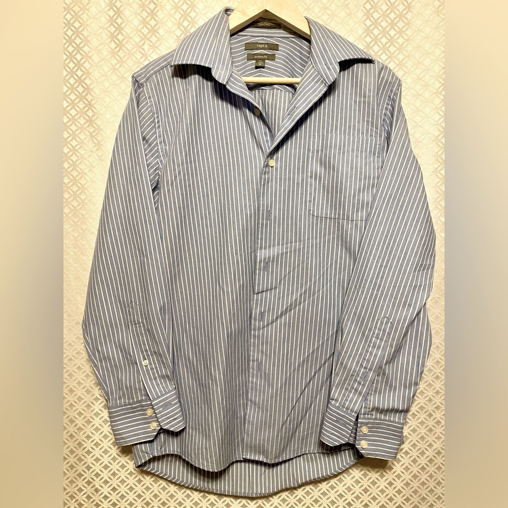 Men’s Blue Button Down